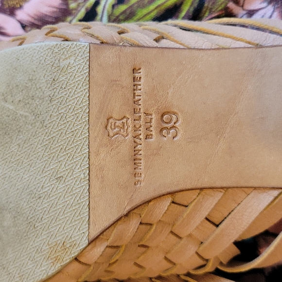 ❗ SOLD ❗ The Bali Tailor woven mules - Picture 6 of 9